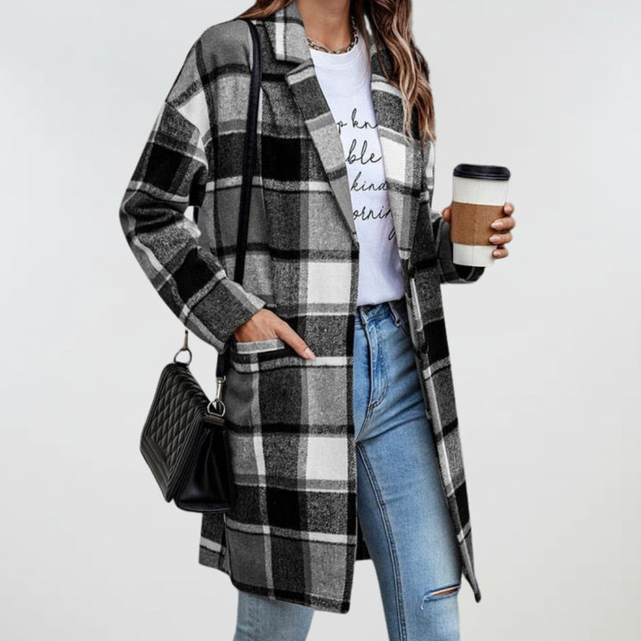 Clovewick | Cosy Checked Button Coat
